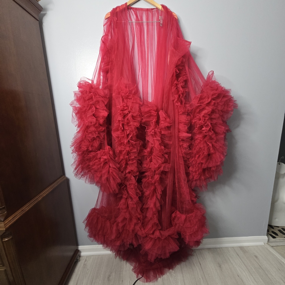 Nwt Deep Red Tulle Robe - Picture 4 of 7